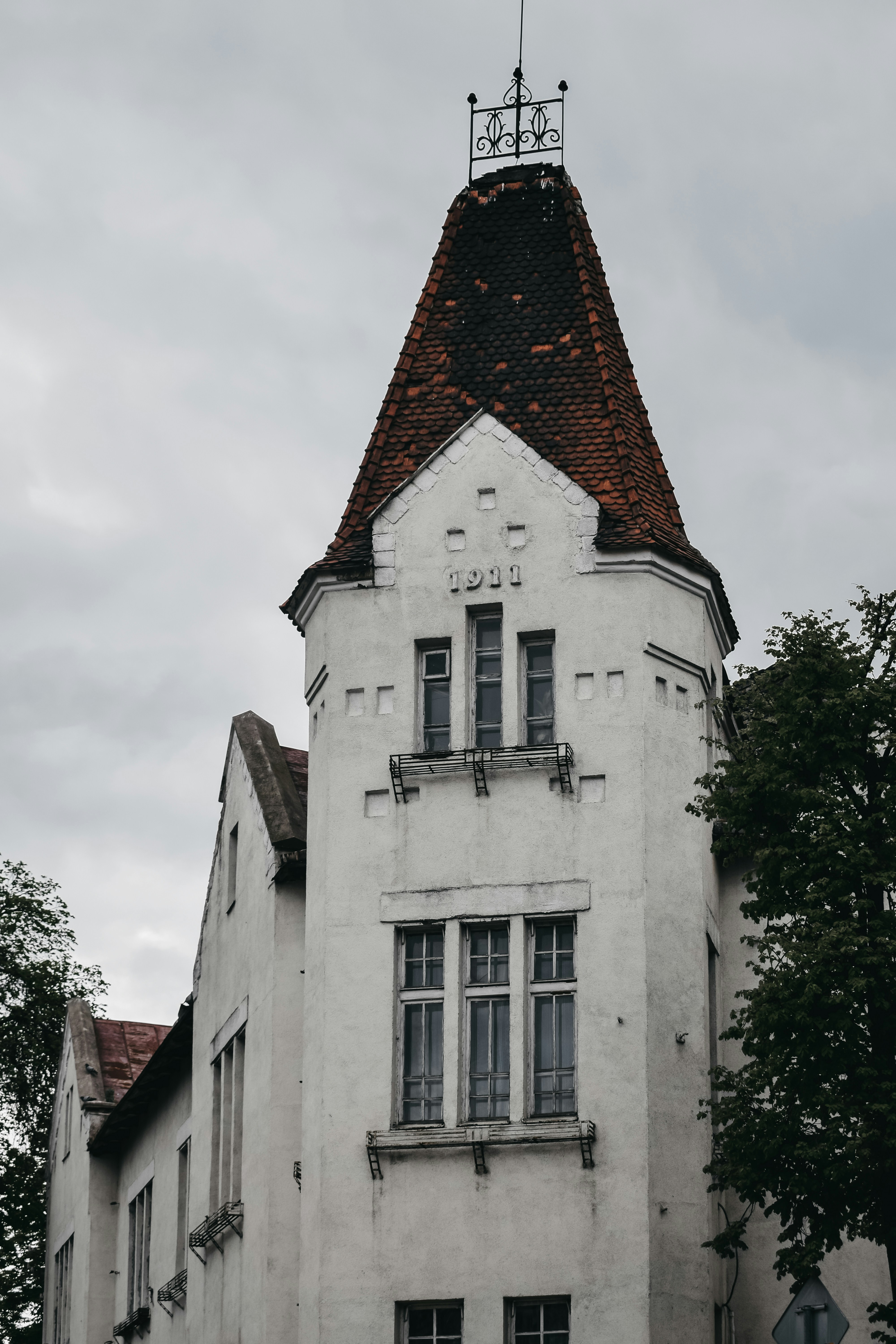 Photo by darya_tryfanava