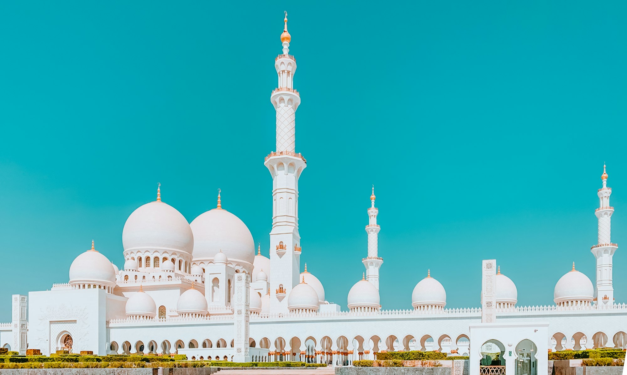 6 Rekomendasi Masjid di Bandung yang Memberikan Buka Puasa Gratis