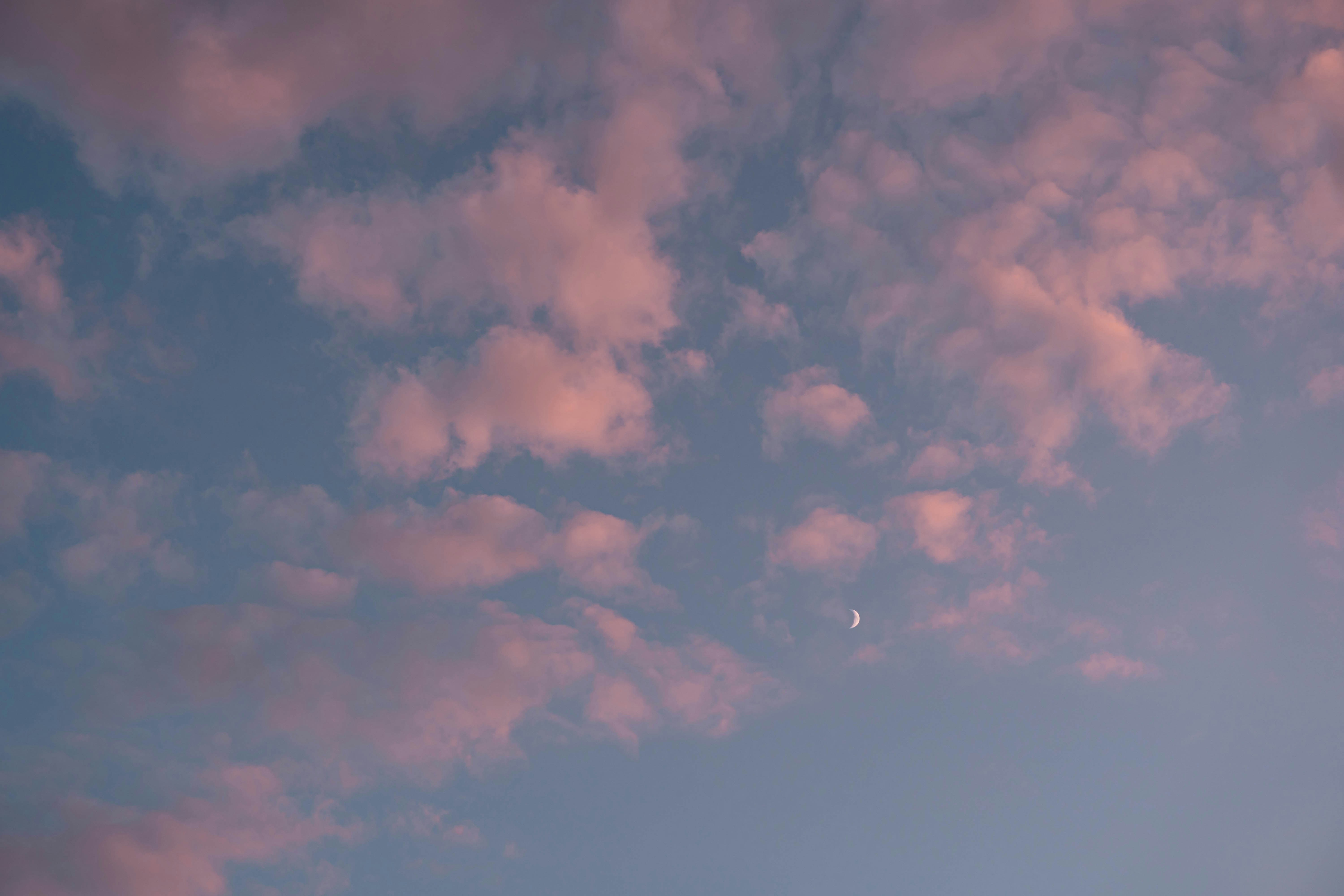 white clouds and blue sky during daytime