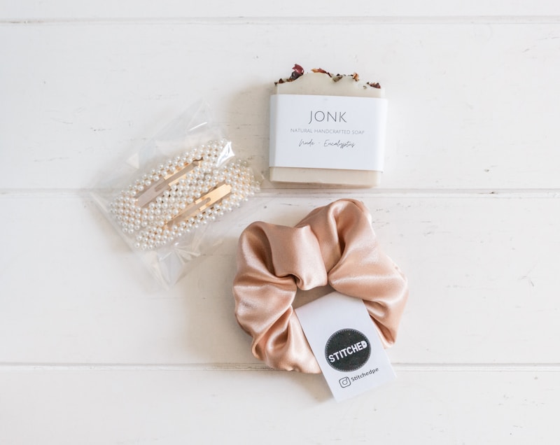 Hair clips
