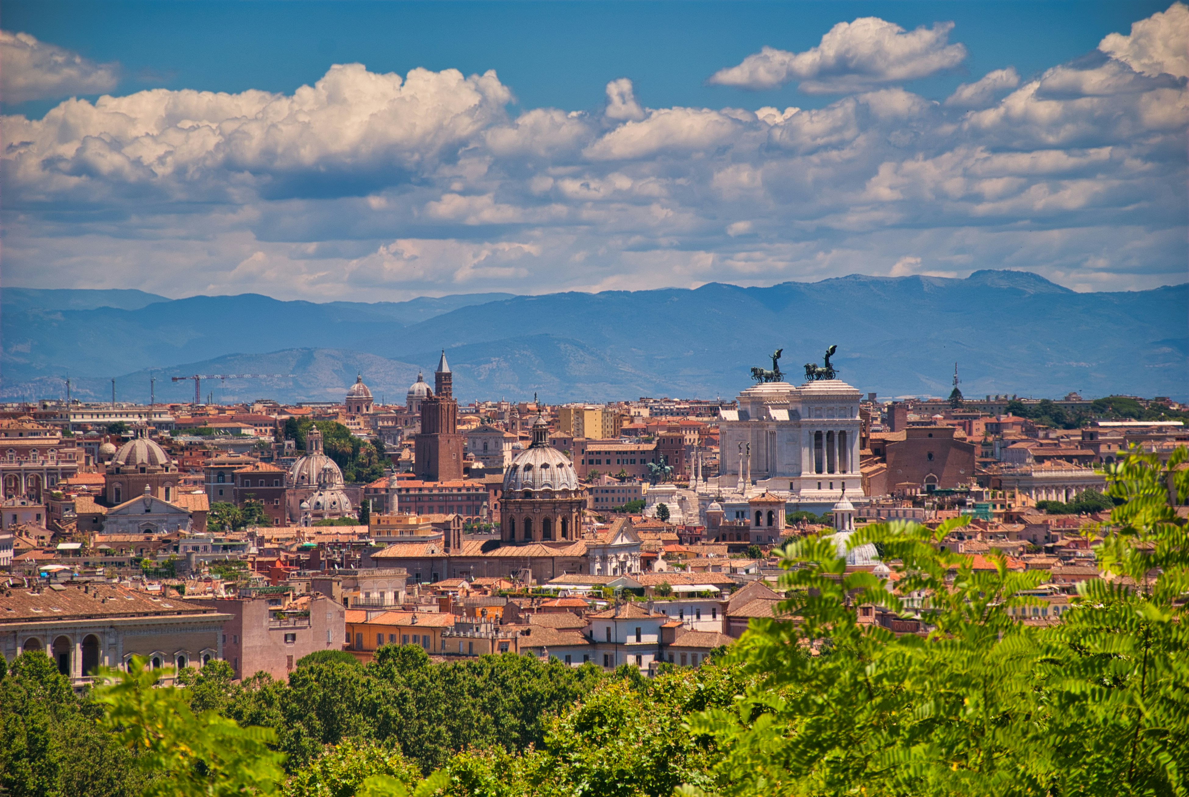 Photo by luismisanchez