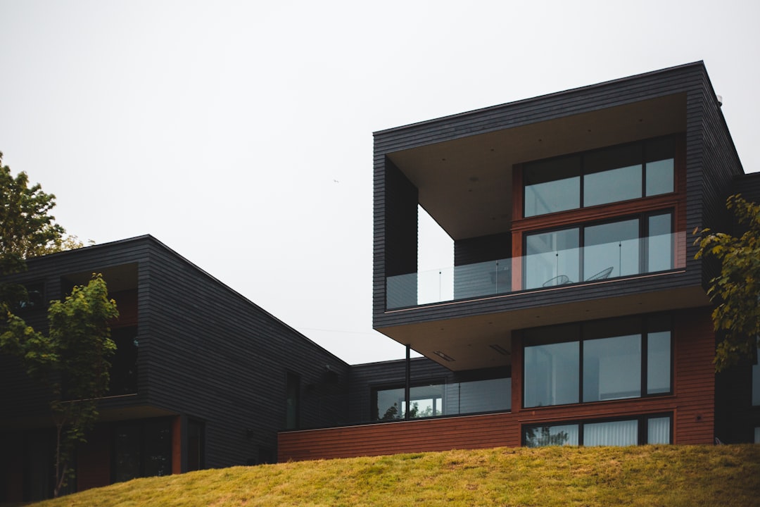 brown and white concrete building