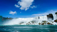 Best Pubs in Niagara Falls: Where Locals Actually Drink