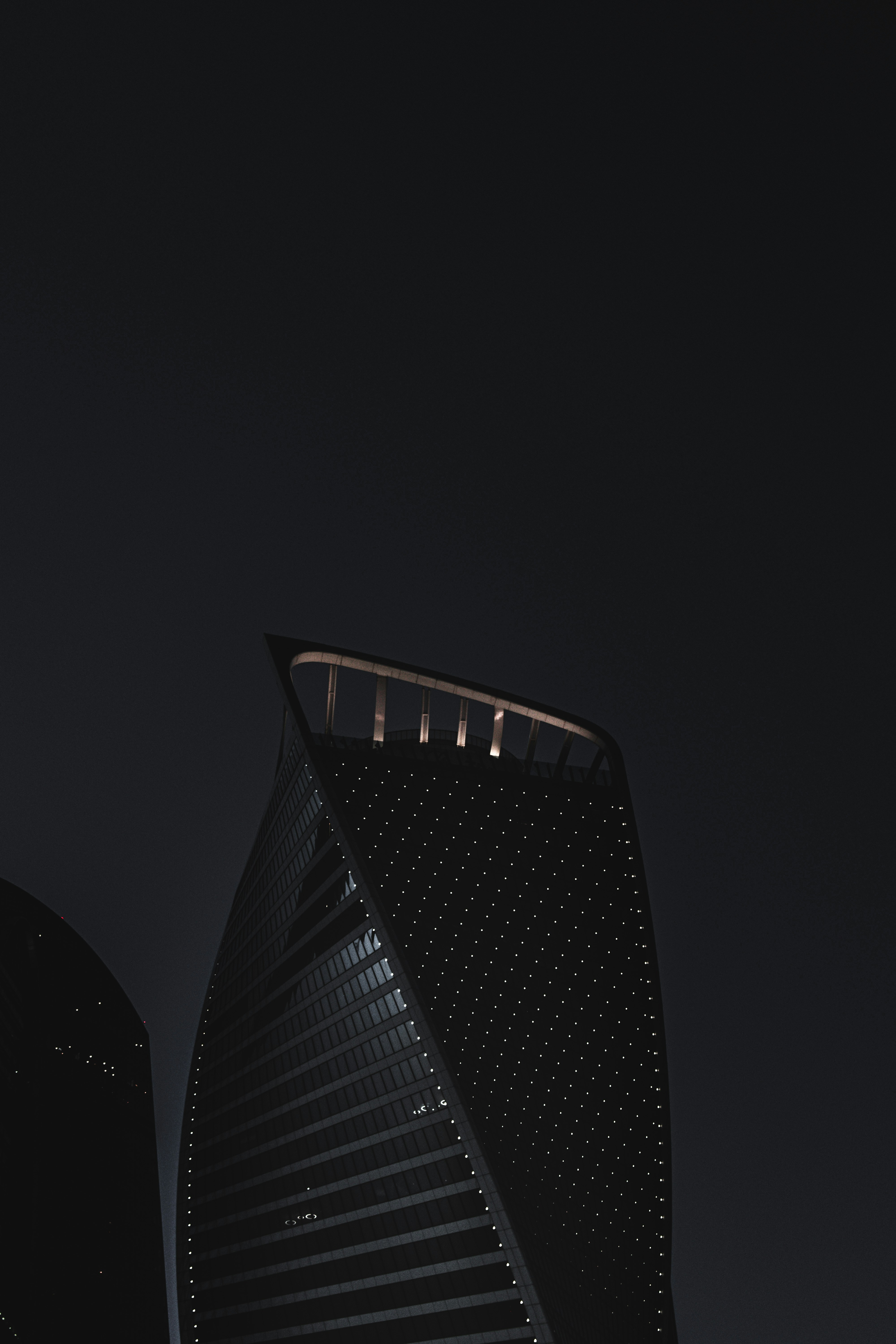 photo-1593427995298-cad6731716d8?ixid=M3wxMjA3fDB8MXxzZWFyY2h8MTV8fHNlbyUyMGNvbXBhbmllcyUyMGNvbXBhcmlzb24lMjBpbiUyMHJpeWFkaHxlbnwwfHx8fDE3NTQ4ODQwOTR8MA\u0026ixlib=rb-4.1.0