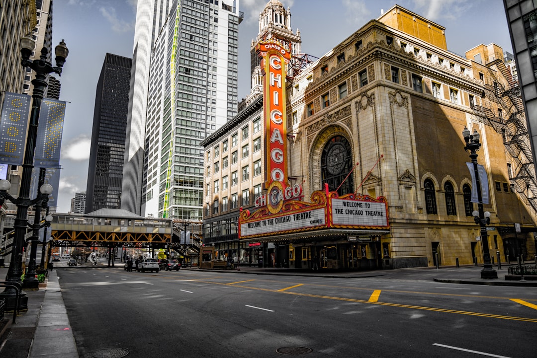 Discover Chicago's Architectural Gems and Uncover Its Rich Design H… — Discover Chicago's Architectural Gems and Uncover
