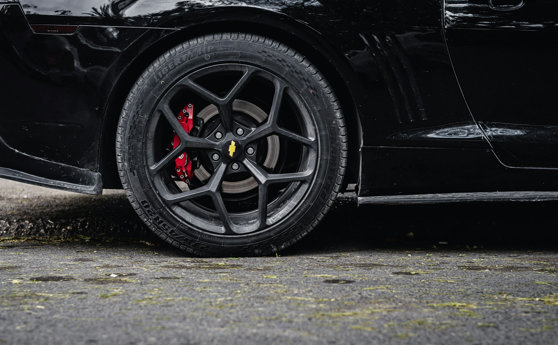 black car with black wheel
