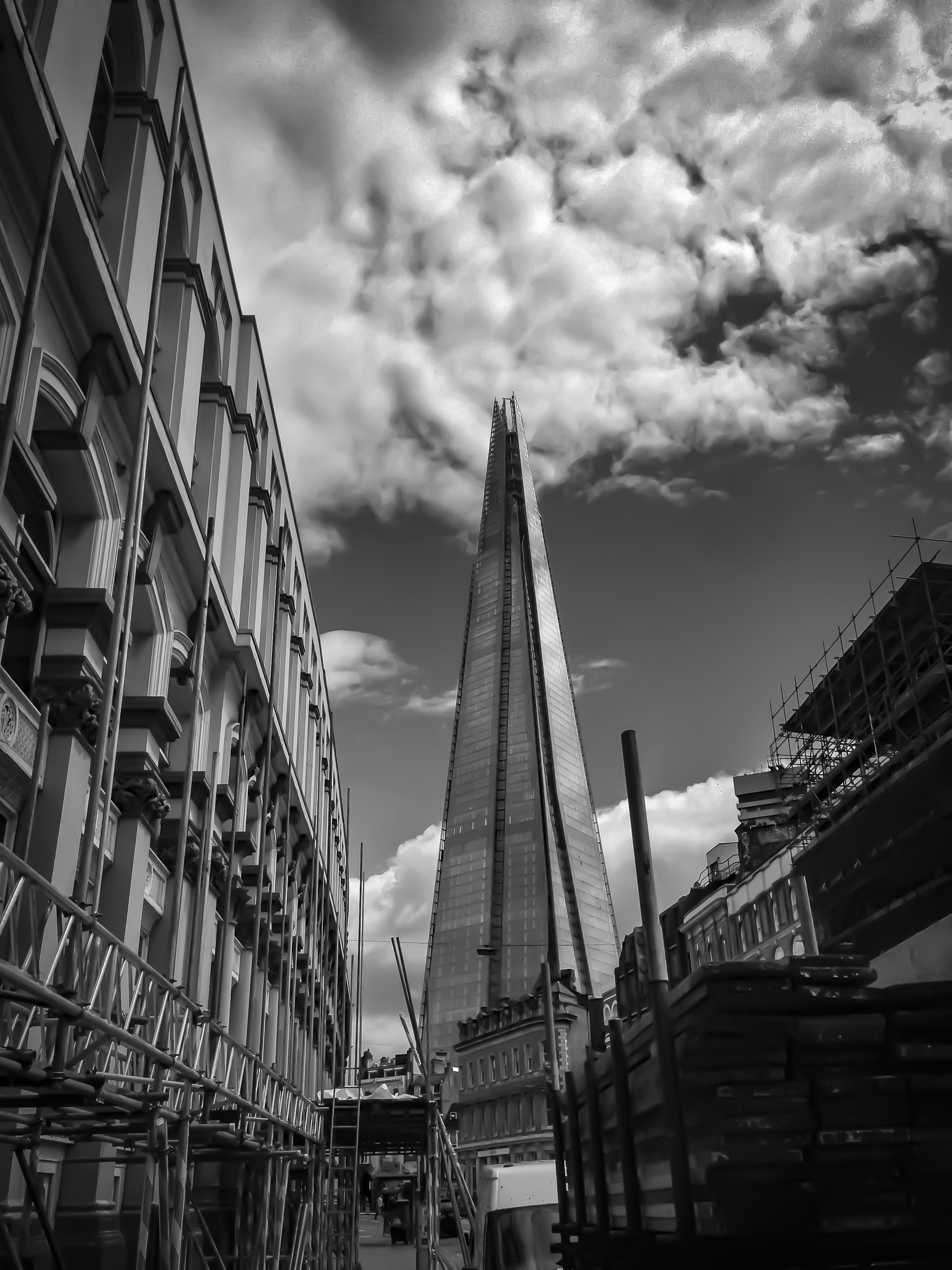 Photo by clayleconey