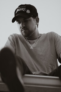 Everyday Artist Tee