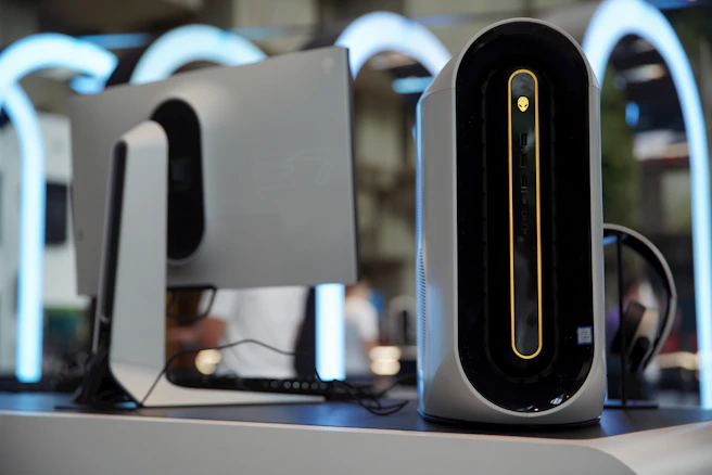 black and white portable speaker