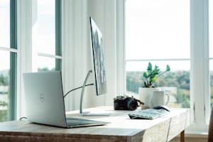 Lenovo ThinkPad X1 Carbon Gen 12 — 32GB 1TB