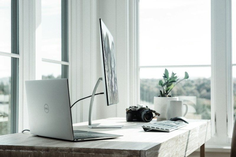 Gaming Laptop 16" view 2