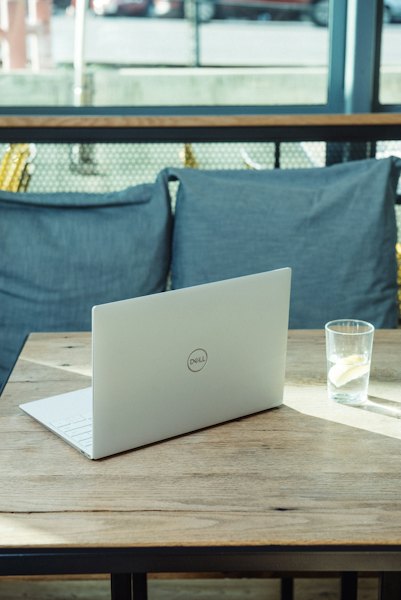 Lenovo IdeaPad 3 Ryzen 5 8GB — photo 2 of 3