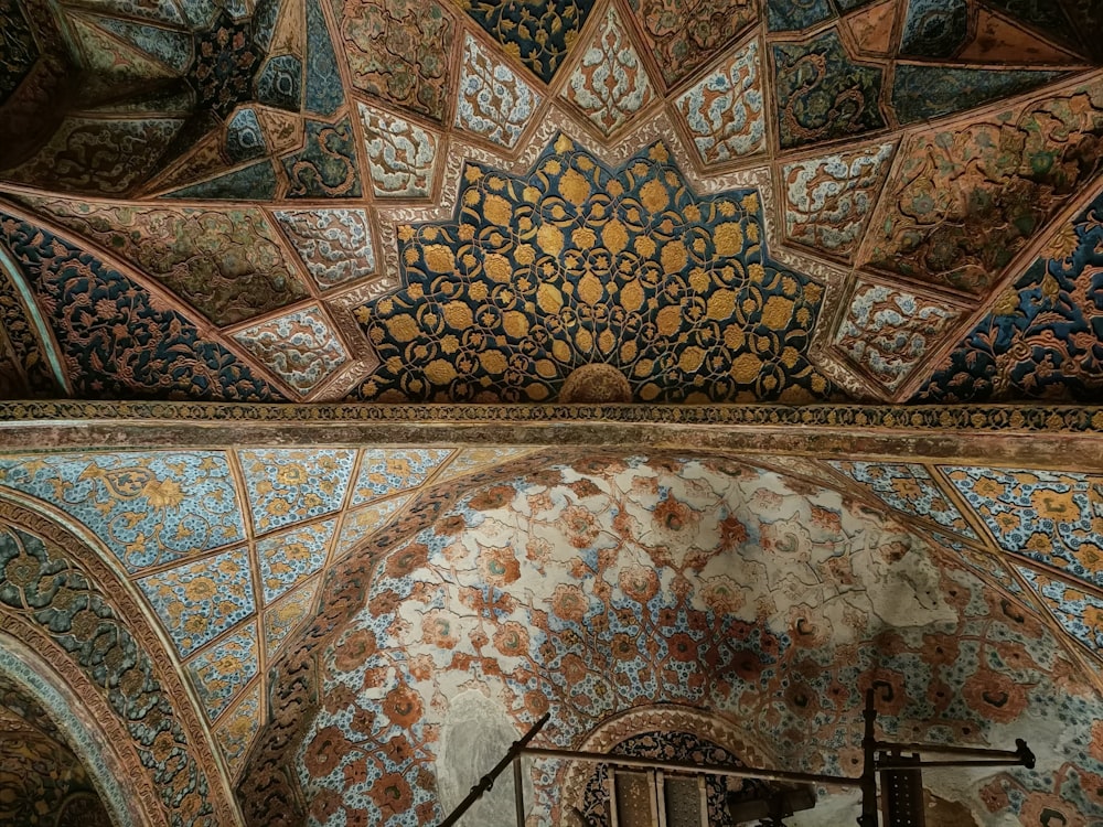 brown blue and white floral ceiling
