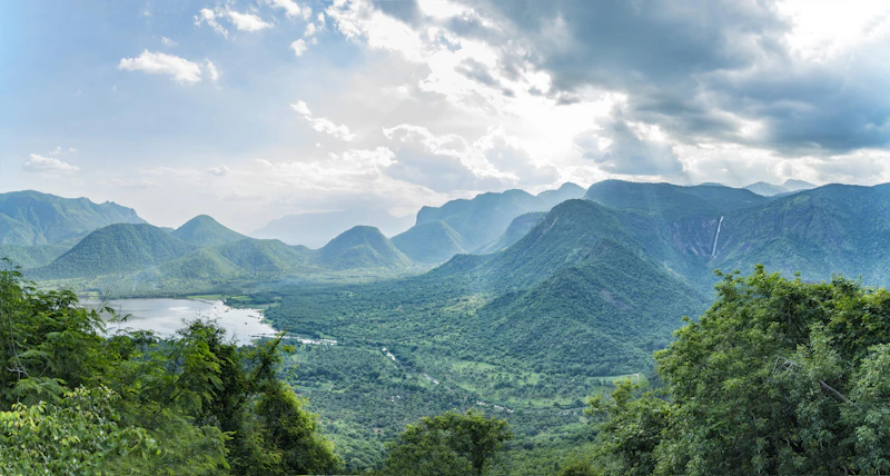 Green mountains under clouds in Kodaikanal