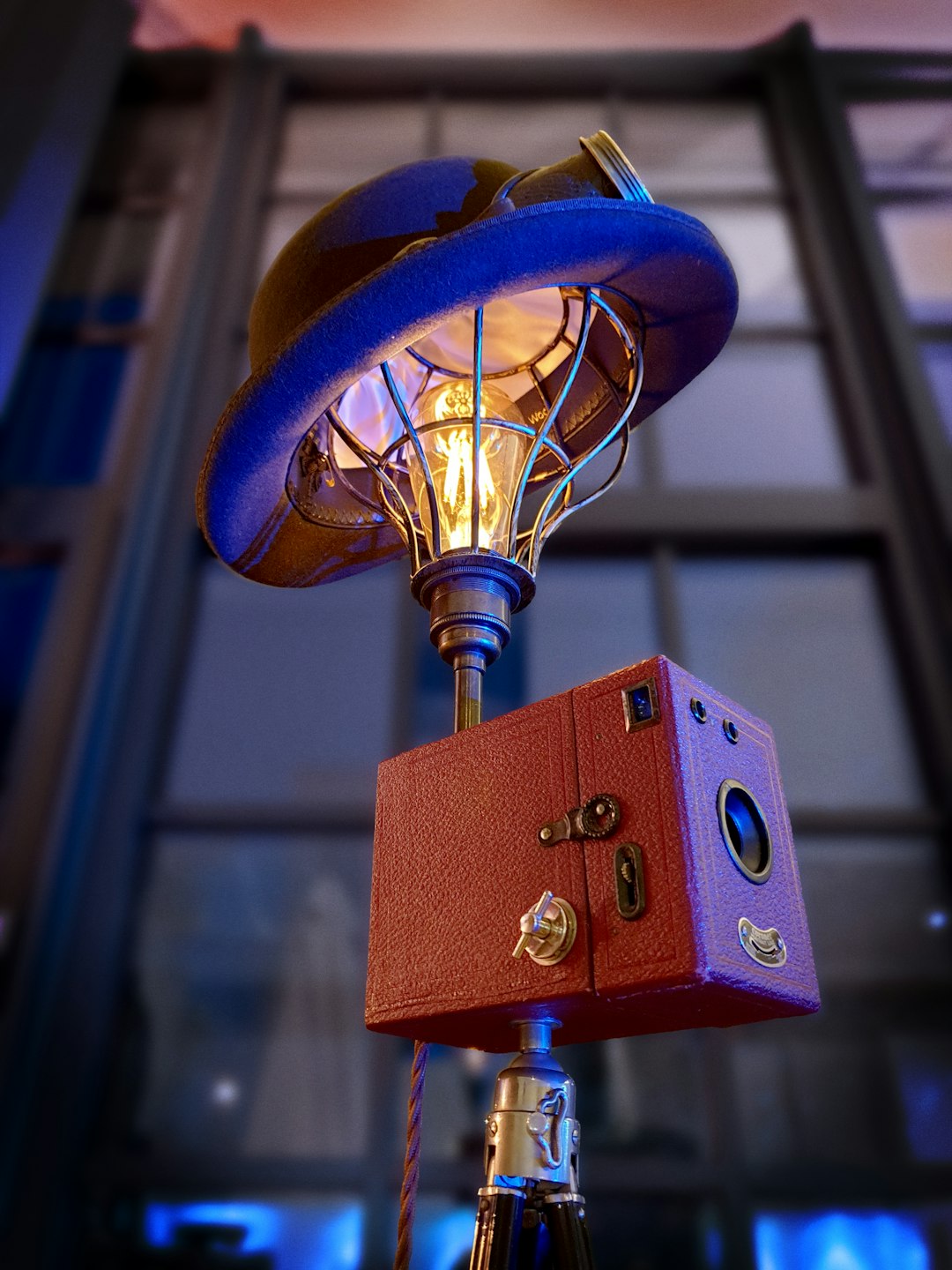 Upcycled vintage 1930s Coronet Camera Edison Steampunk Lamp