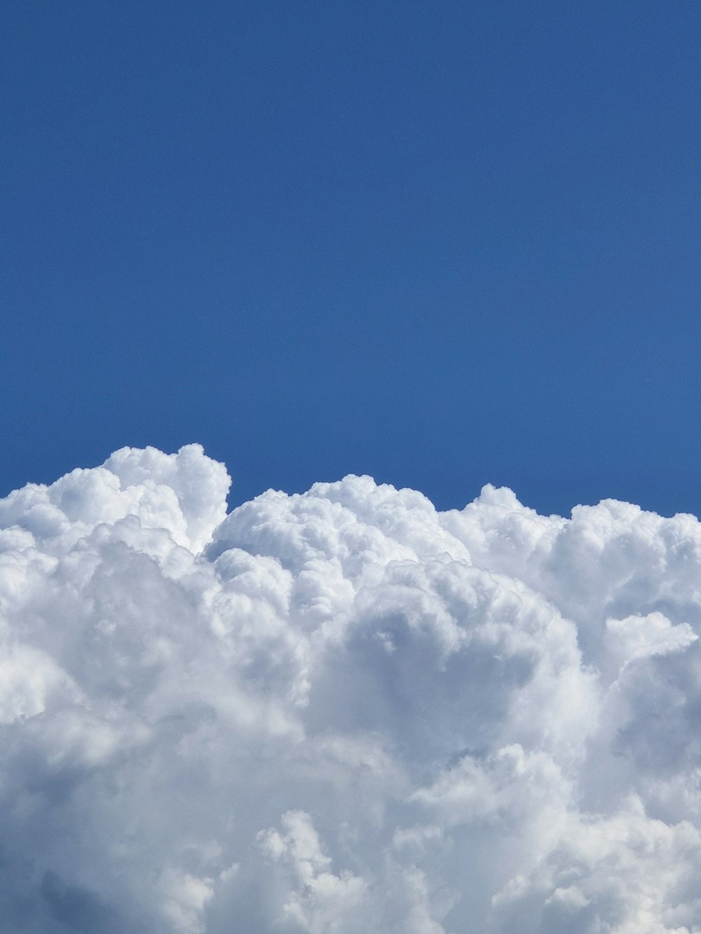 white clouds and blue sky during daytime