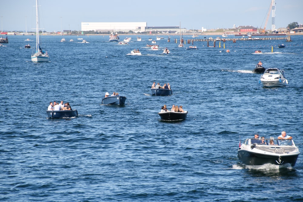 boats on sea during daytime