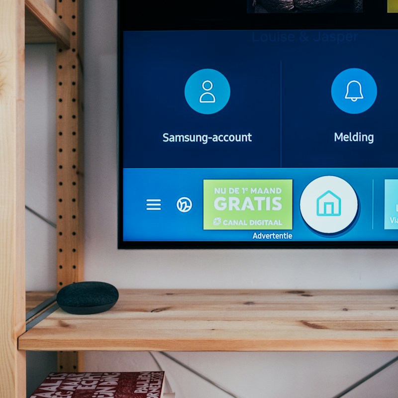 4K Smart TV 55-inch - Image 1