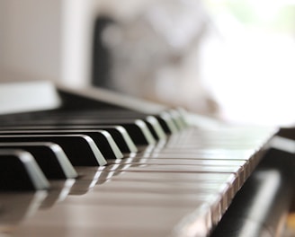 black and white piano keys