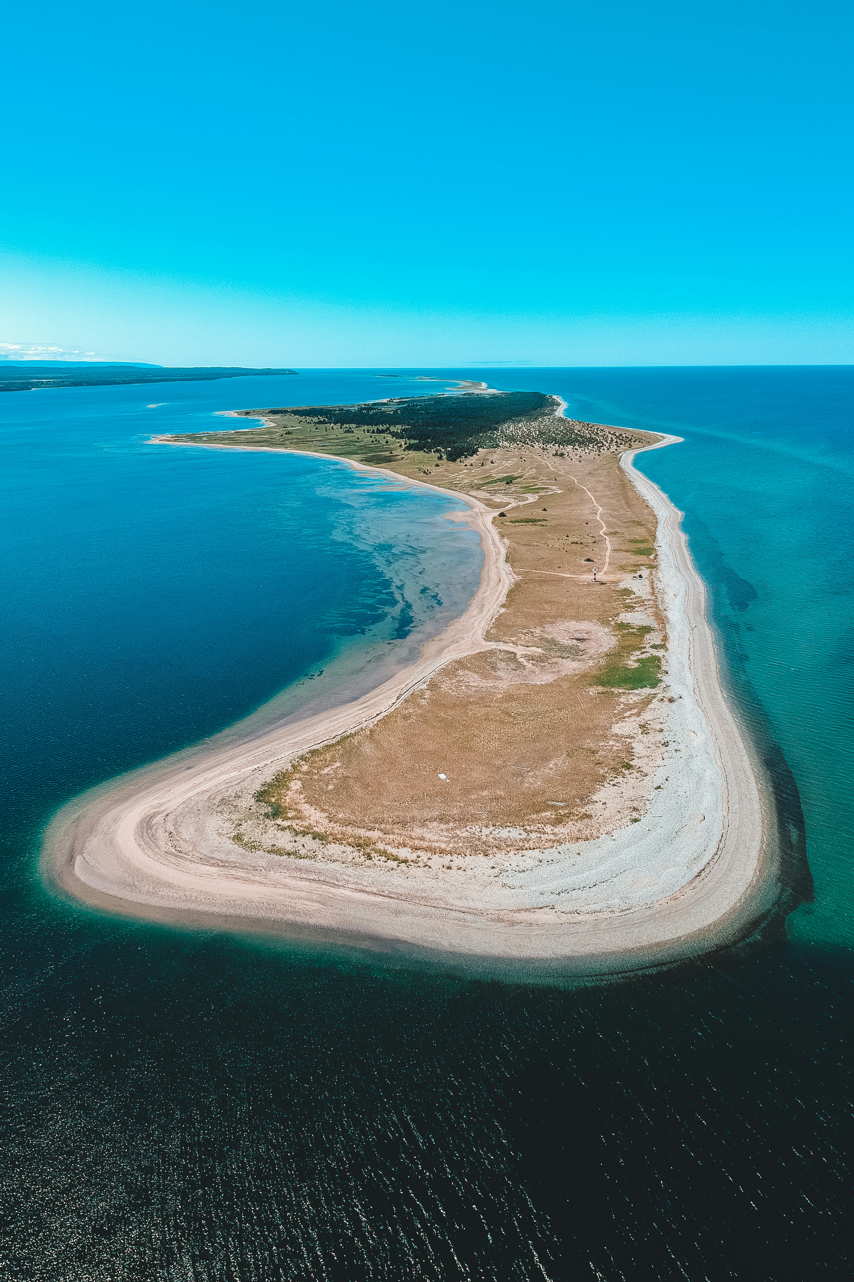 Photo by introspectivedsgn