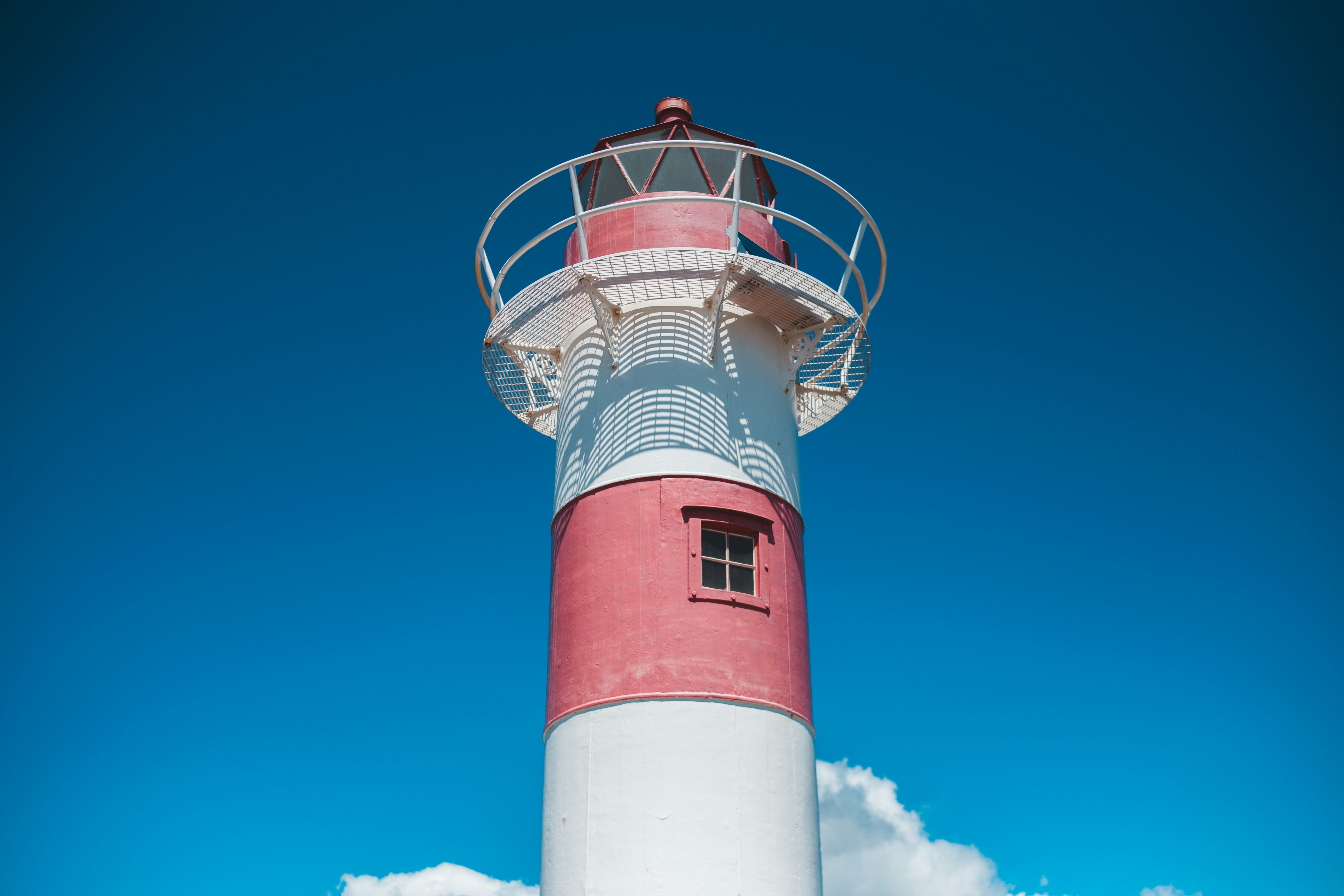 Photo by introspectivedsgn