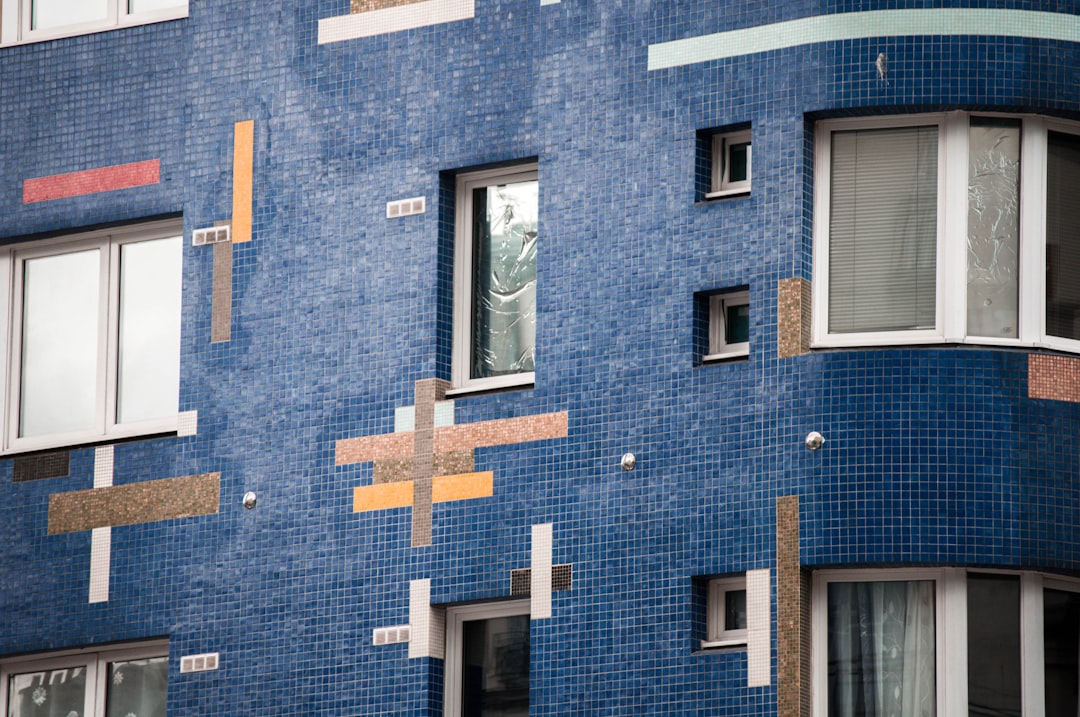 blue and brown concrete building