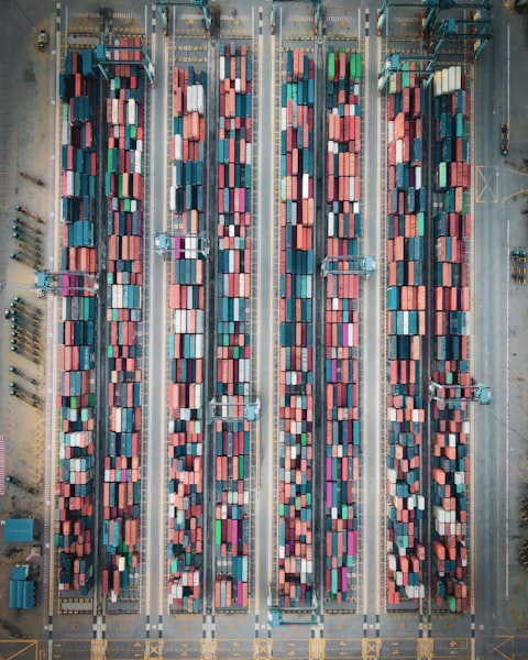 Terminal de contenedores: capas logísticas 3PL y transportista