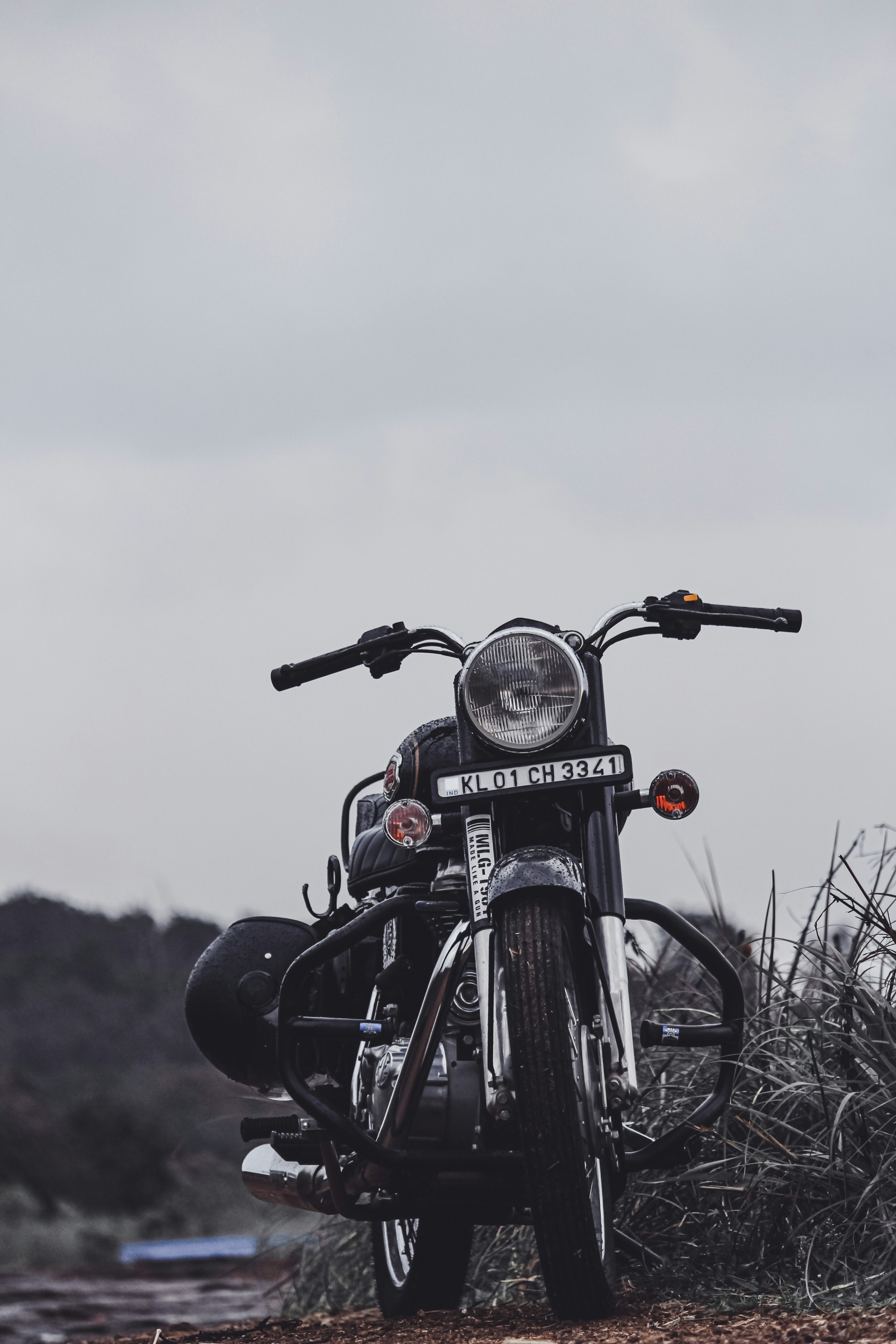 Royal Enfield Rides Pictures | Download Free Images on Unsplash