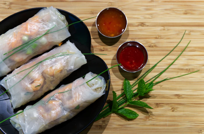 Fresh Thai rolls filled with herbs and vegetables