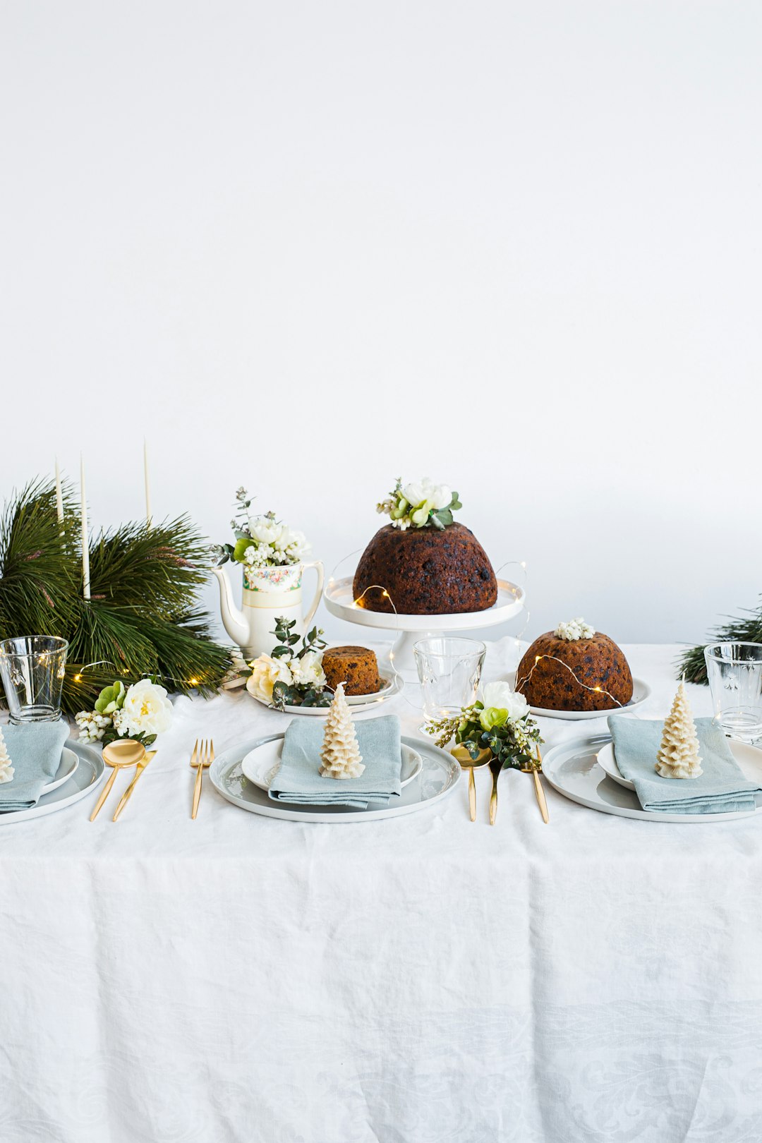  brown cake on white ceramic plate tablecloth