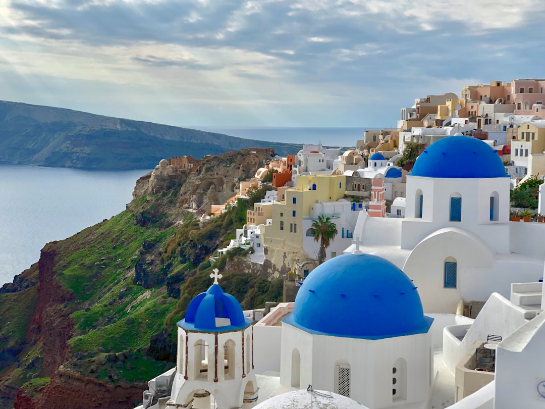 Escape to the Greek Islands on a Budget &#8211; Finding the Cheapest Flights from Crete