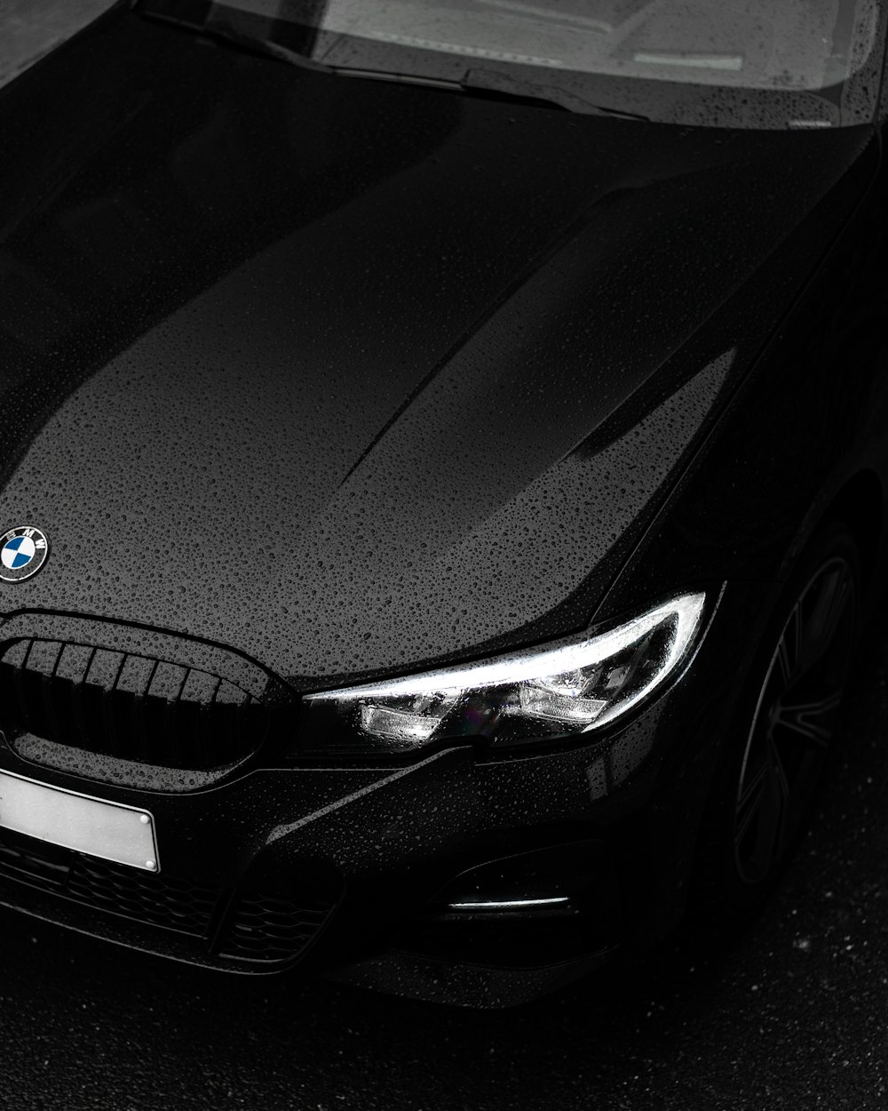 Coche BMW negro en fotografía de primer plano