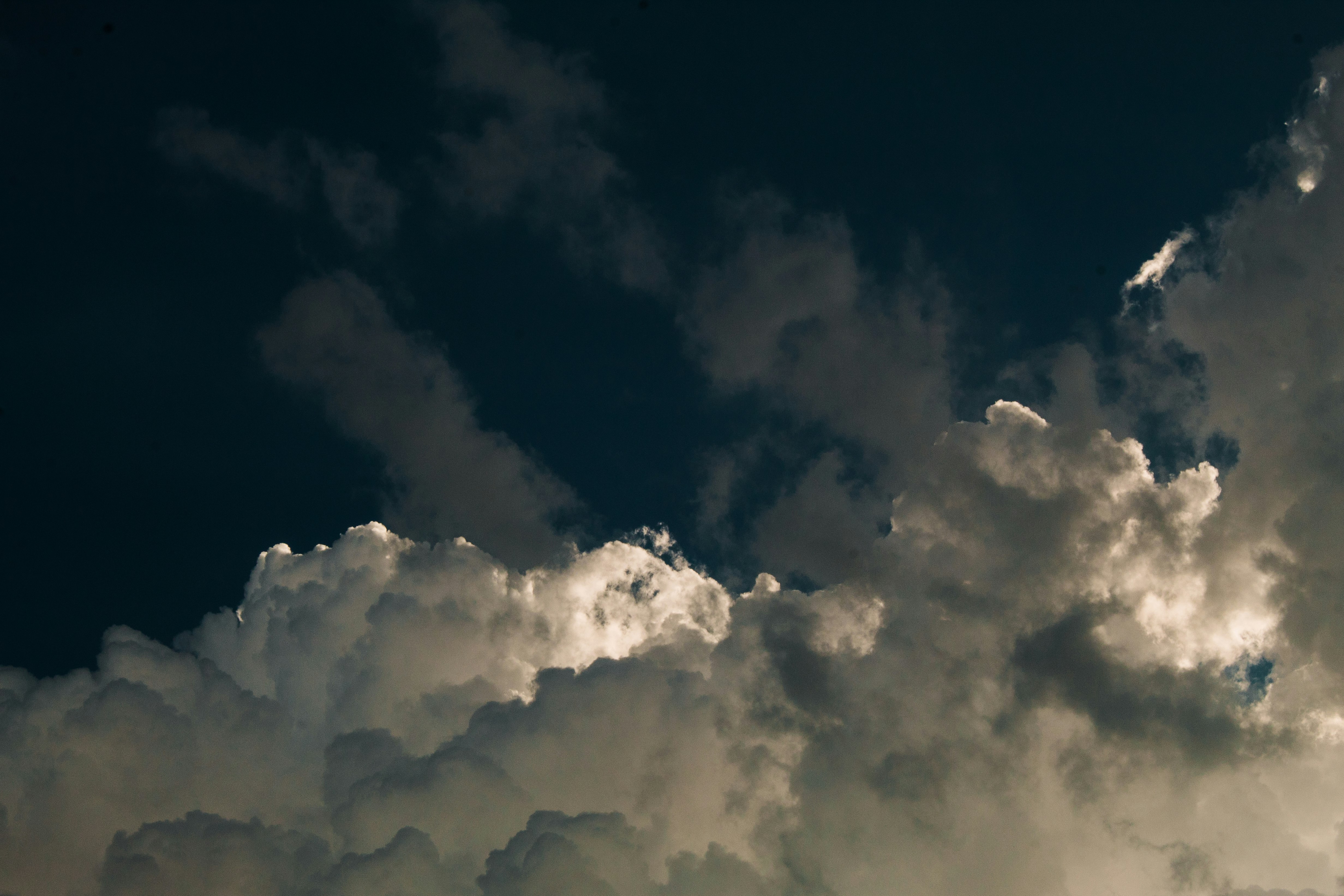 white clouds and blue sky during daytime