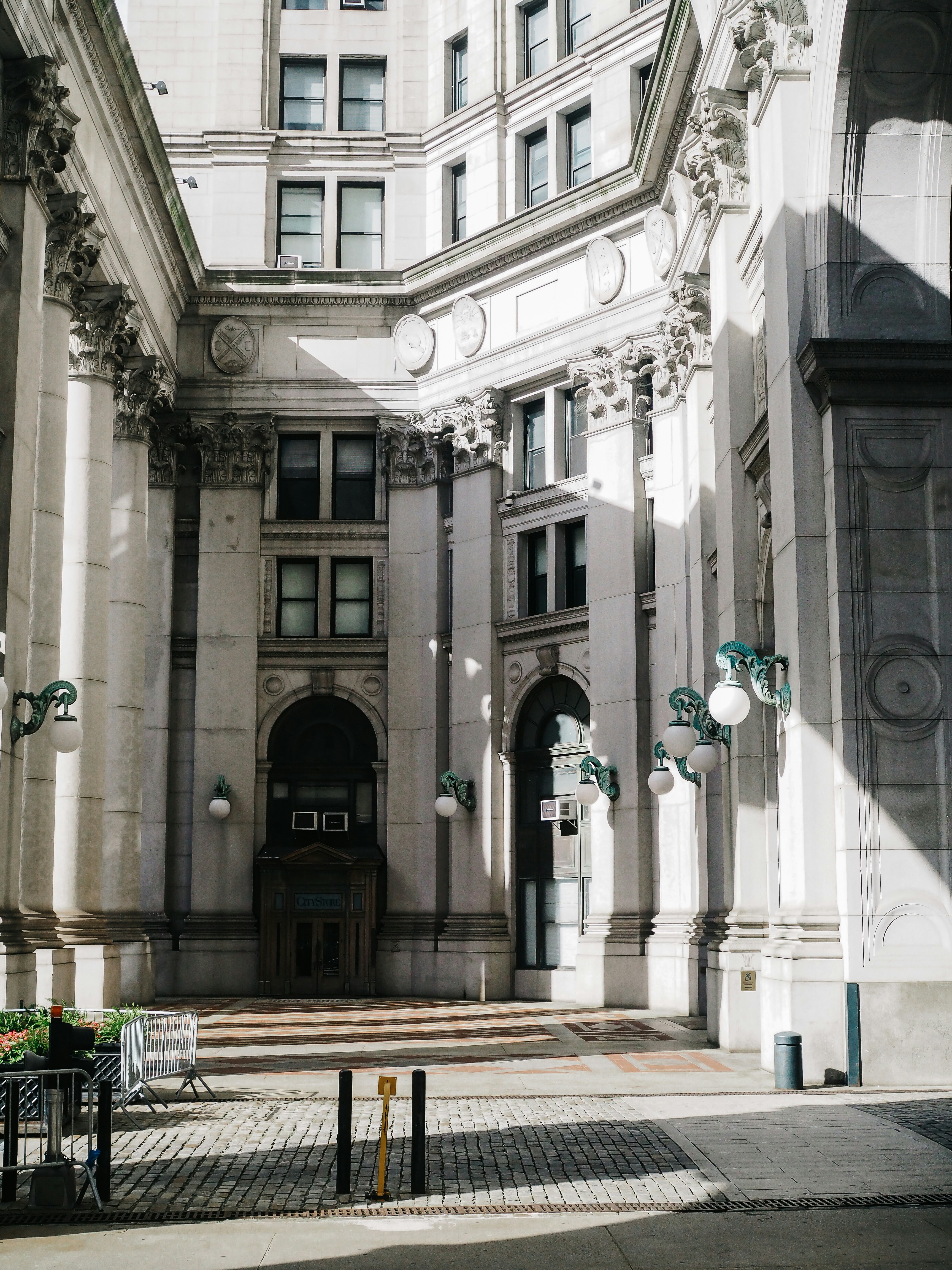 Photo by charlesetoroma