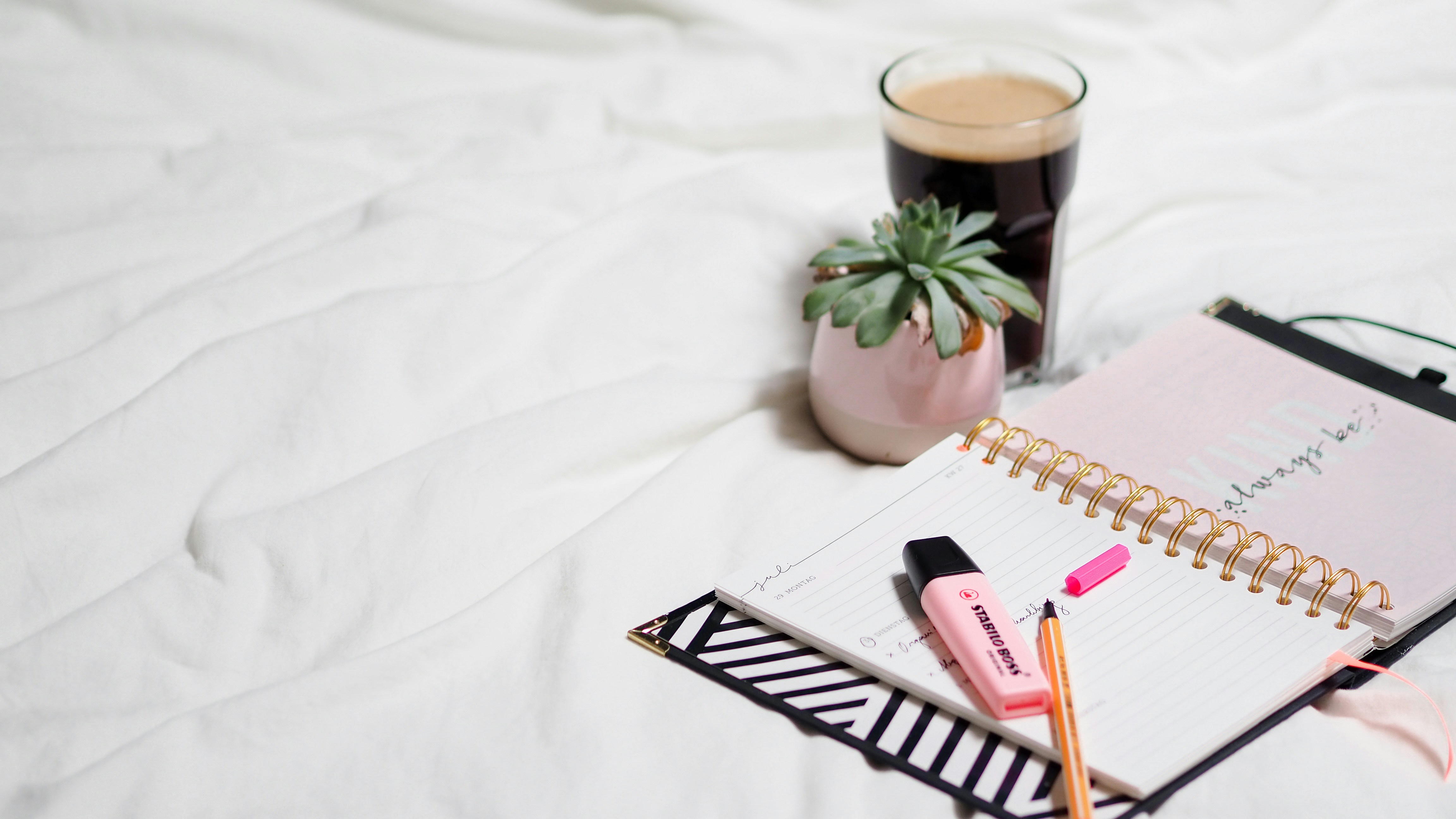 Photo by laurachouette