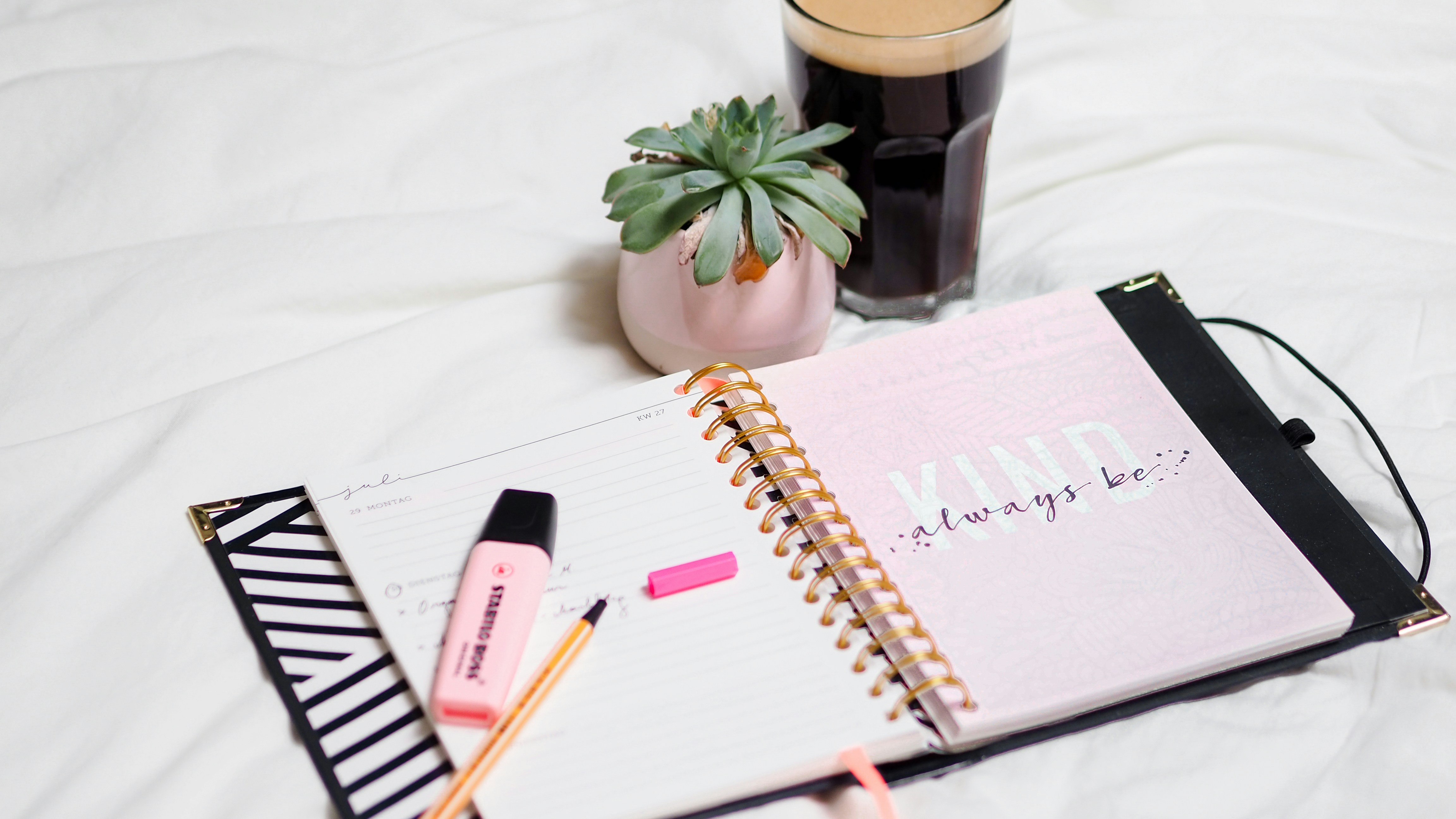 Photo by laurachouette