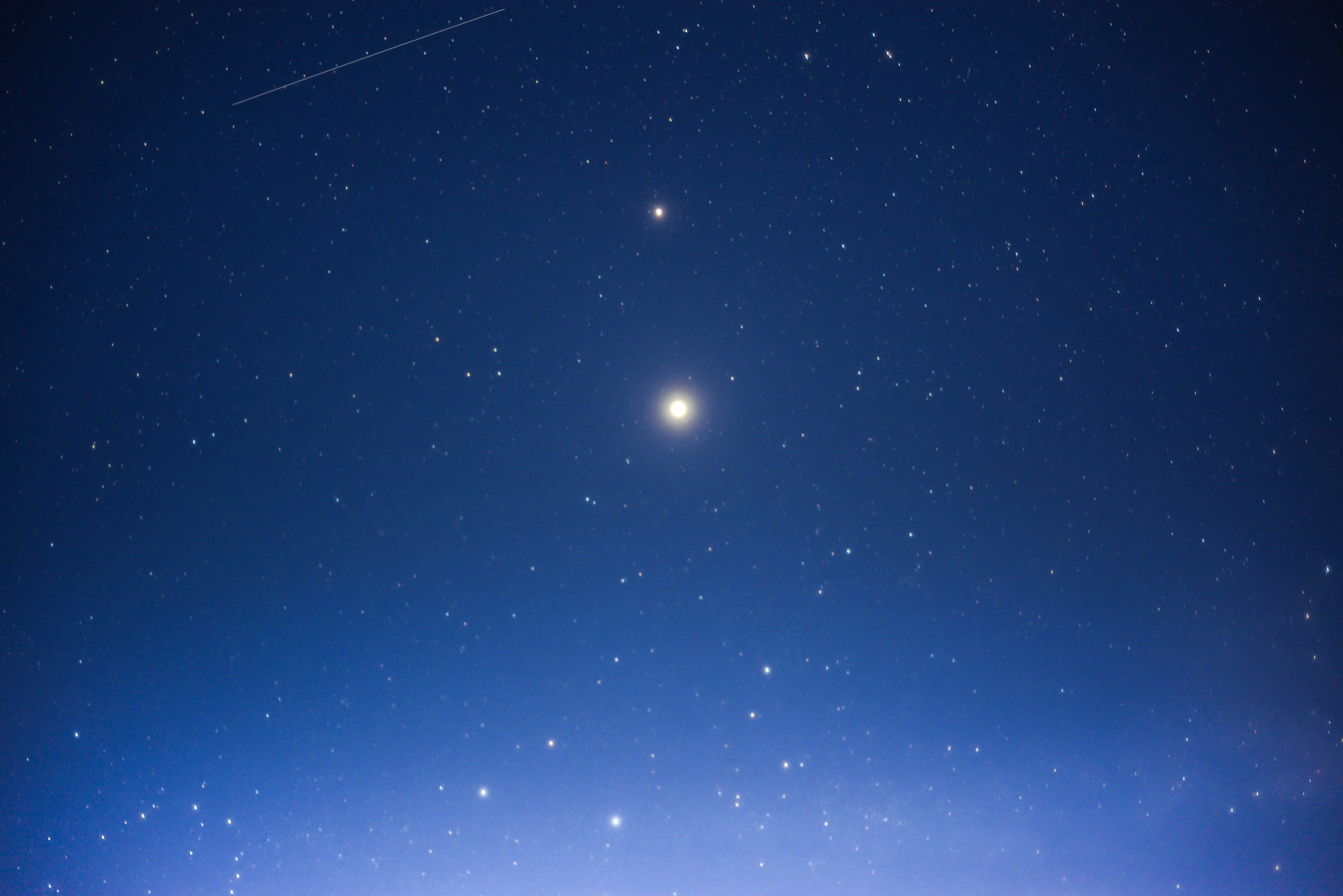 🪐 Saturn w Baranie – energia nowego cyklu