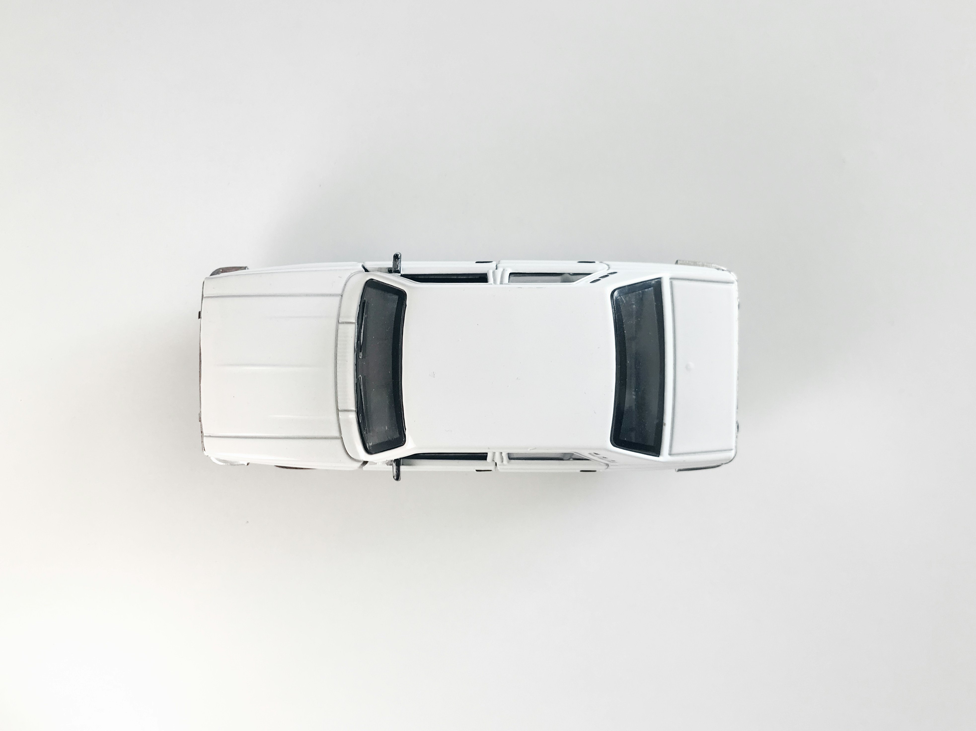 Automóvil Peykan clásico