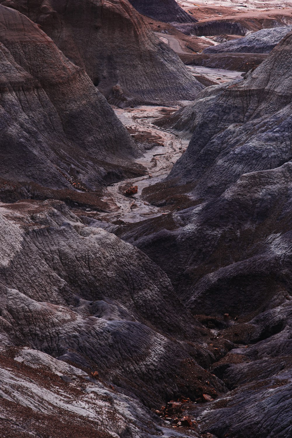 brown rocky mountain during daytime