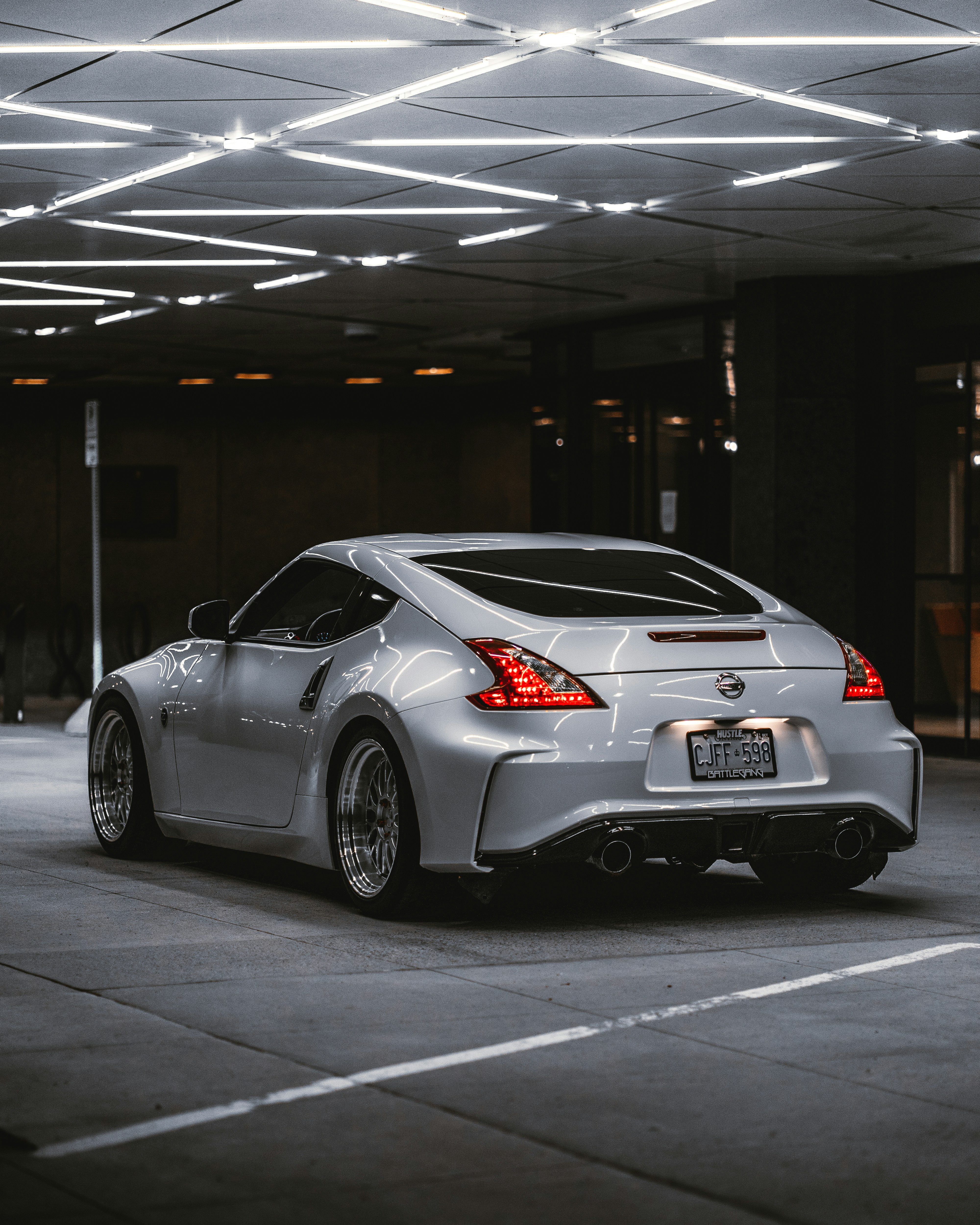 Sony FE 85mm F1.8 sample photo. Silver mercedes benz coupe photography