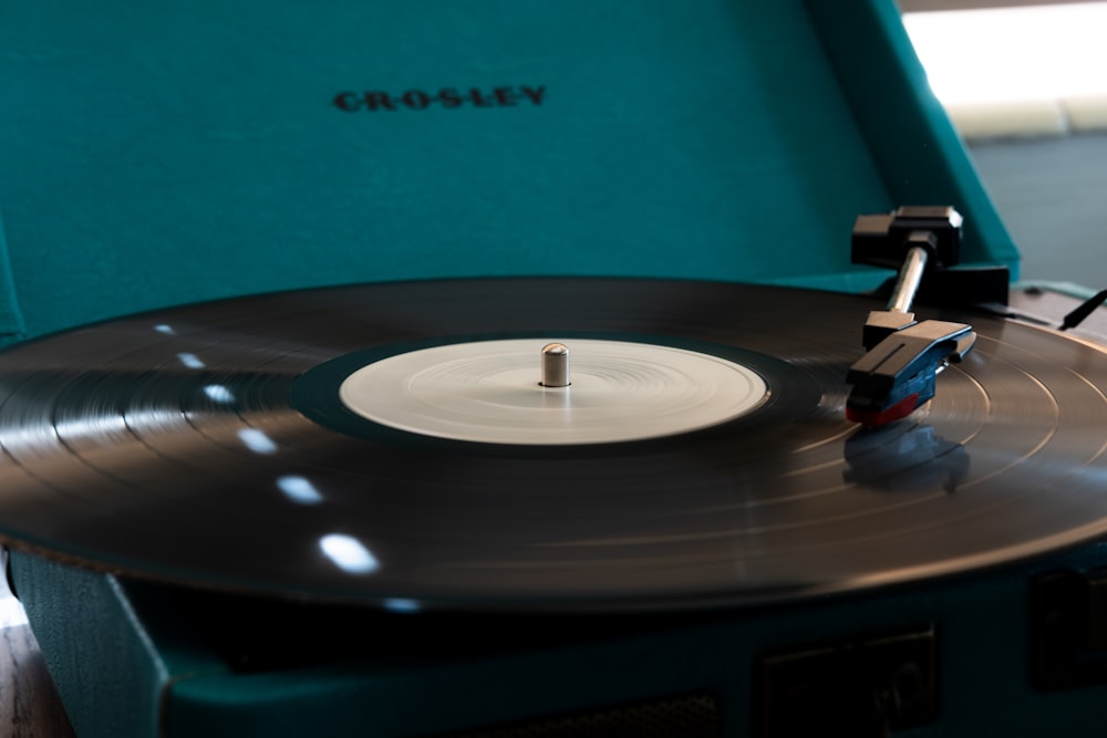 black and gray vinyl record player