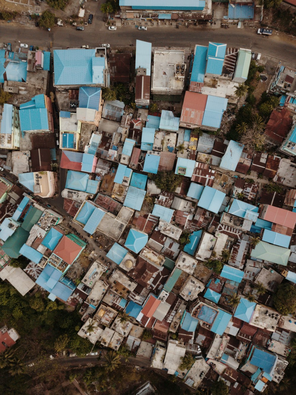 white red and blue concrete building