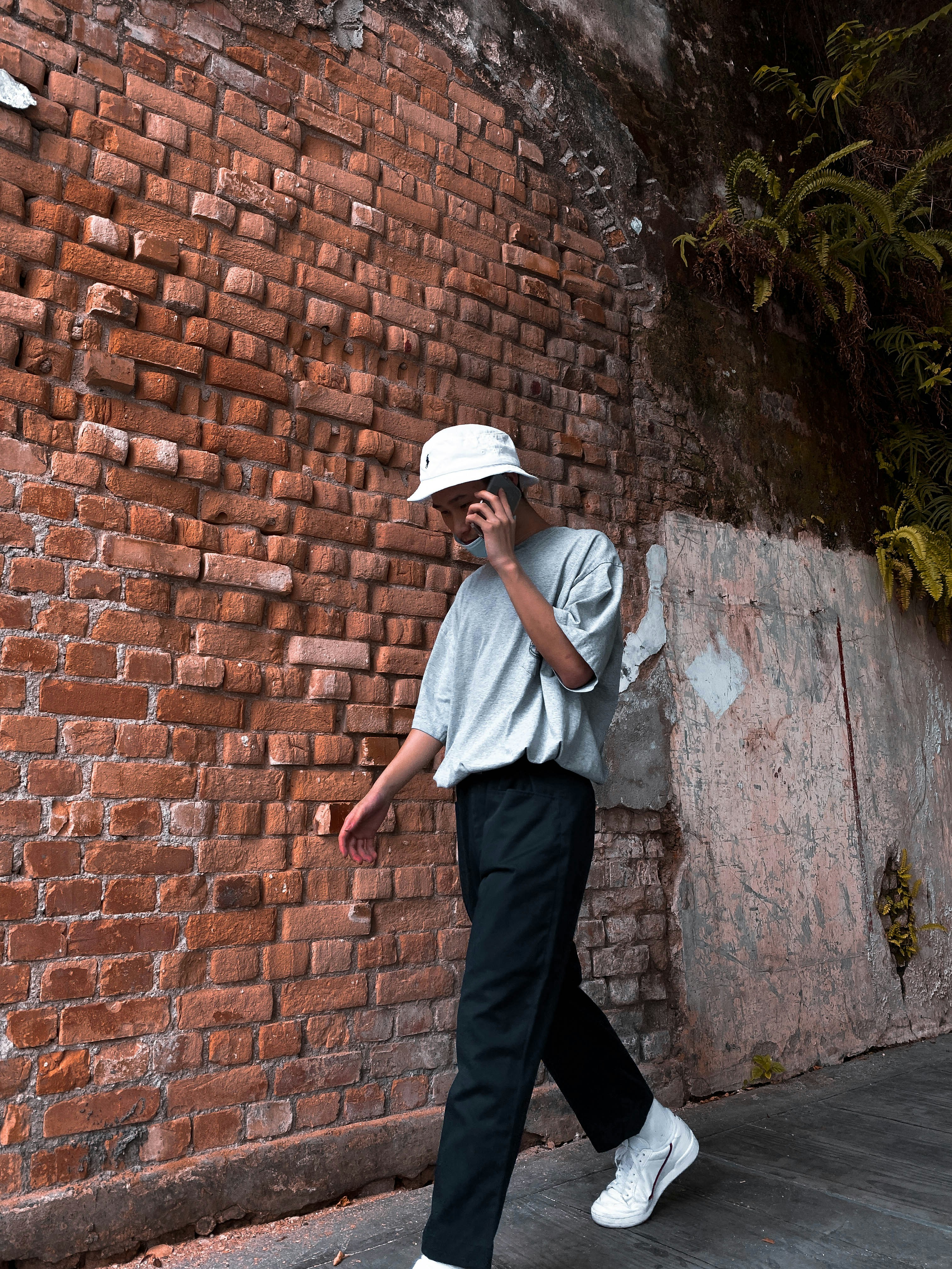 Photo by victor_riaa