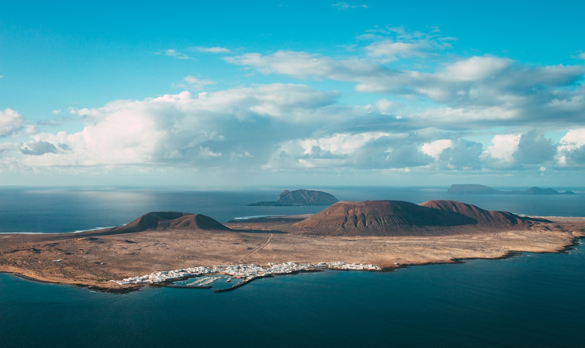 Lanzarote January — Timanfaya volcanic landscape winter