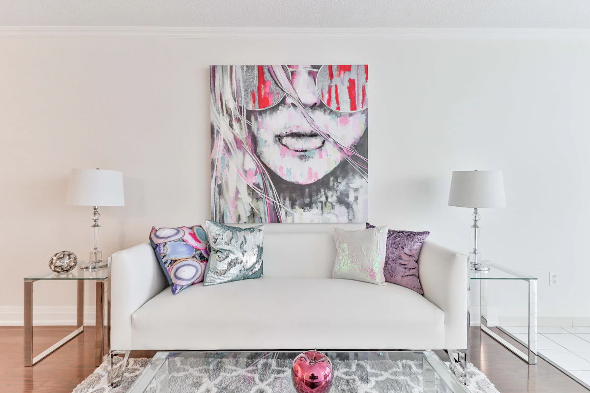 Loughborough house painting and interior decorating service
