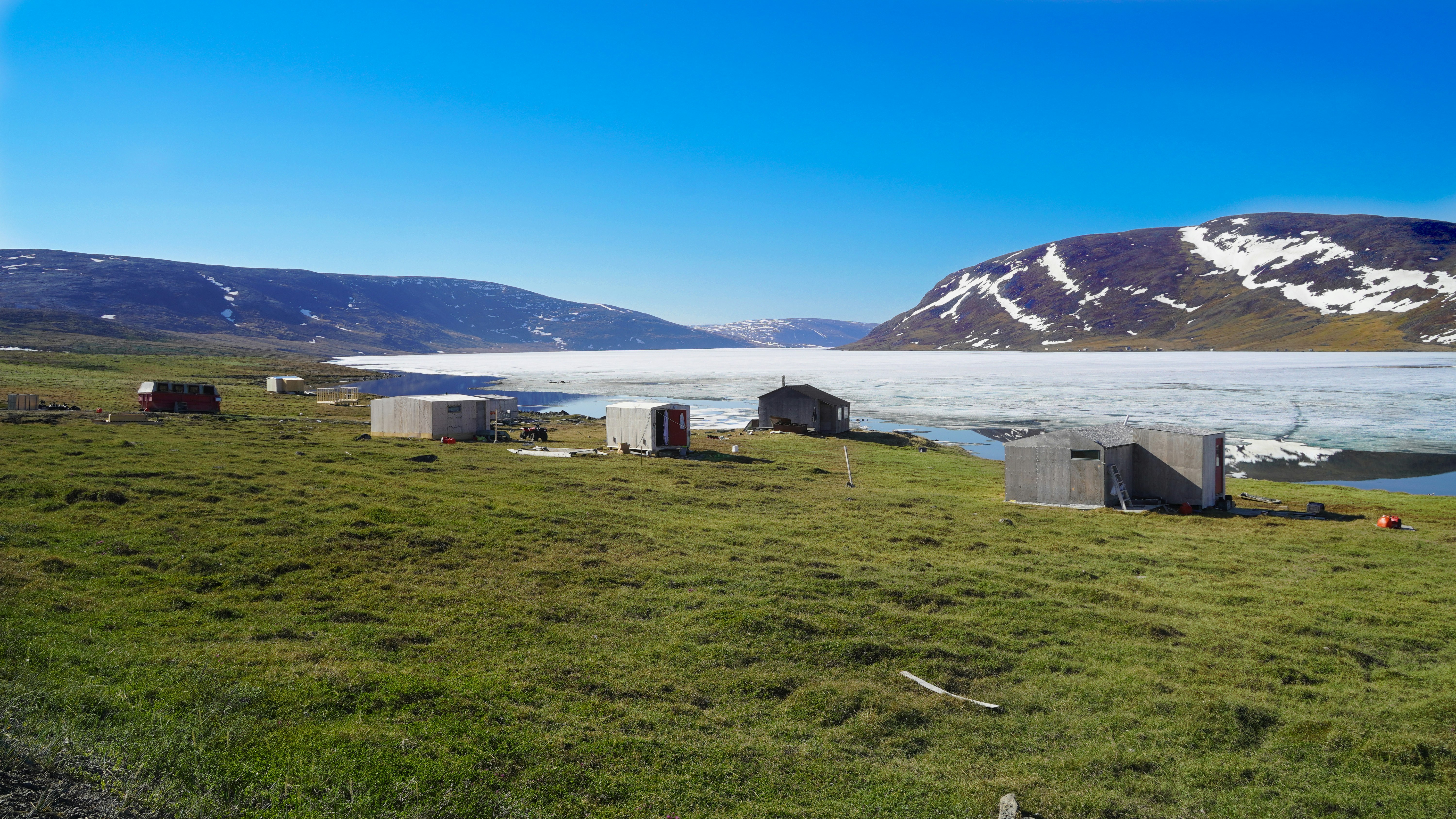 Inuit hunting and fishing camp. Deception Bay, Nunavik.
Link: https://www.damononroad.com/raglan/