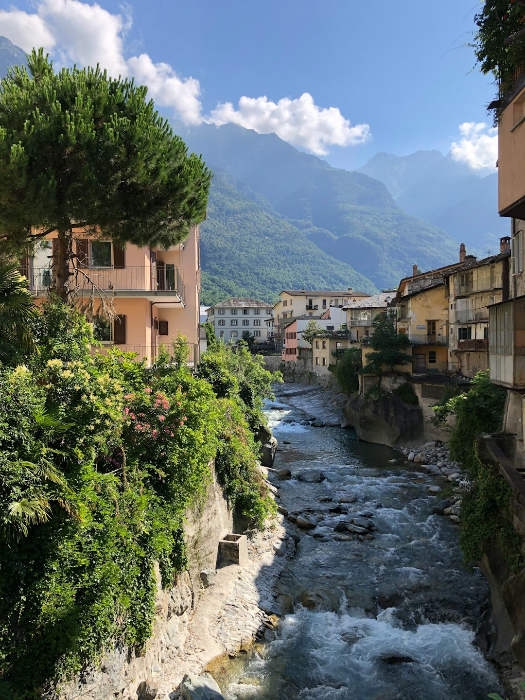 Town photo spot Via Paolo Bossi 2–4 San Giulio Island