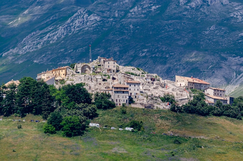 Why should you book accommodation in Castelluccio months ahead for 2027