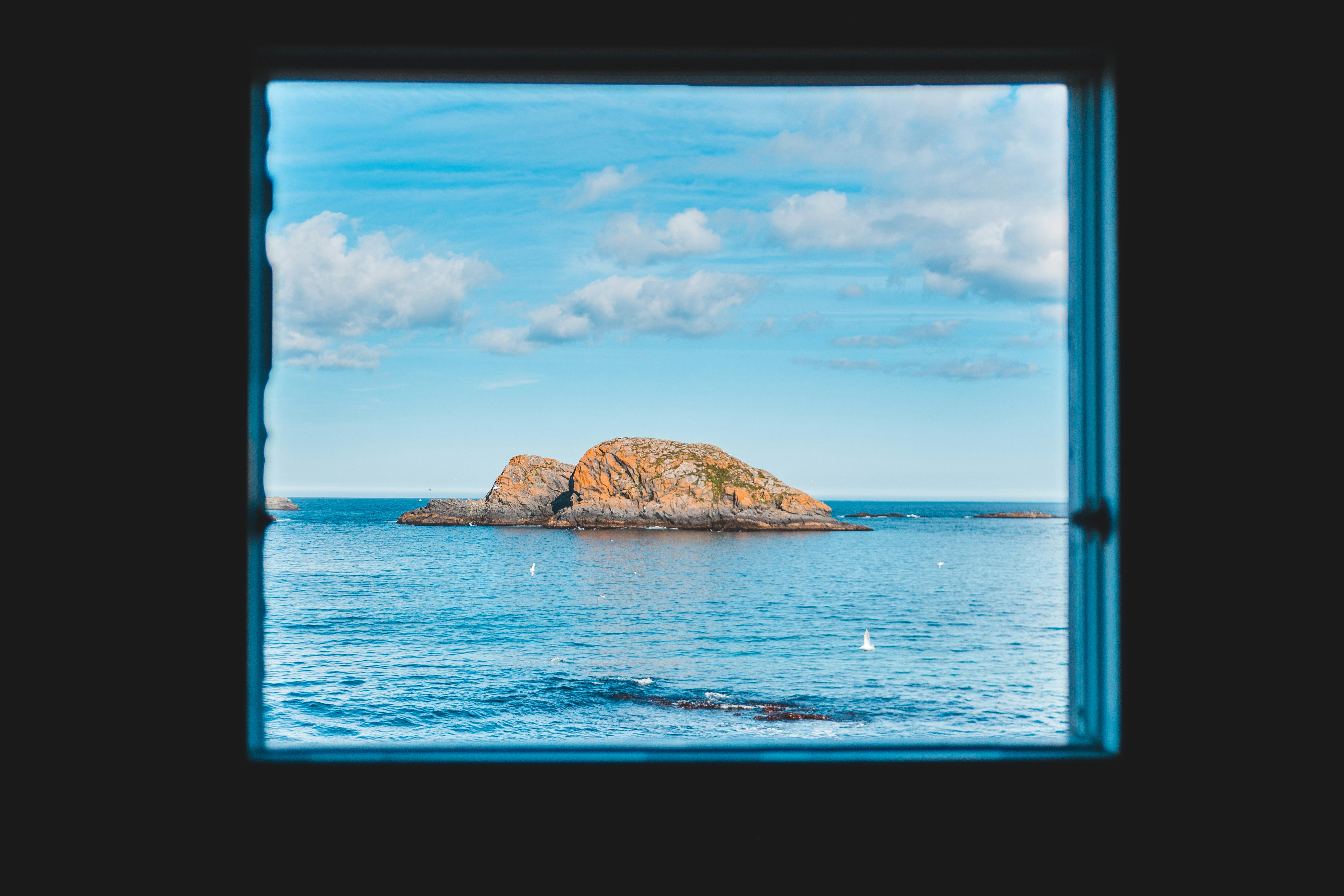 Photo by introspectivedsgn