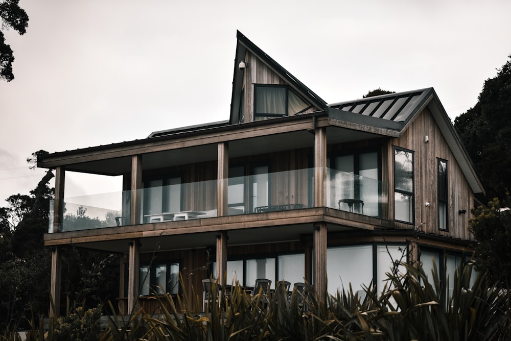 brown and white concrete building